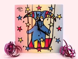 KROGGL Wanduhr Limited Edition