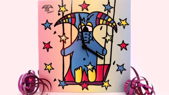 KROGGL Wanduhr Limited Edition