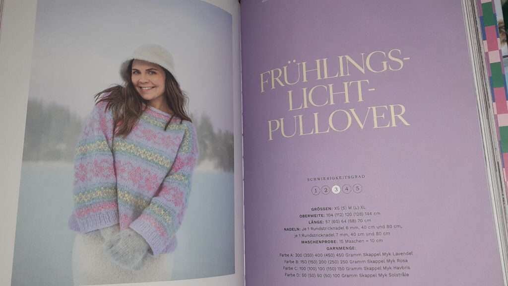 Auszug aus "Runastrickk: Warme Kleidungsssstücke" Hier eine pastellfarbener Norwegerpullover